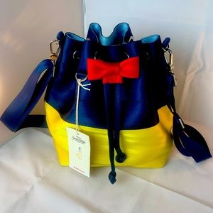 Harveys Seatbelt Bag Snow White Park Hopper